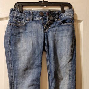Guess Women's crop jeans